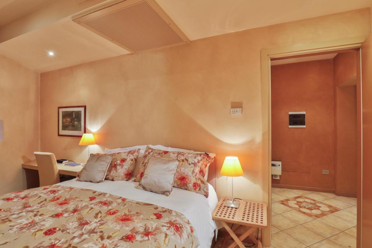 Cernobbio Lake Suites ภายนอก รูปภาพ