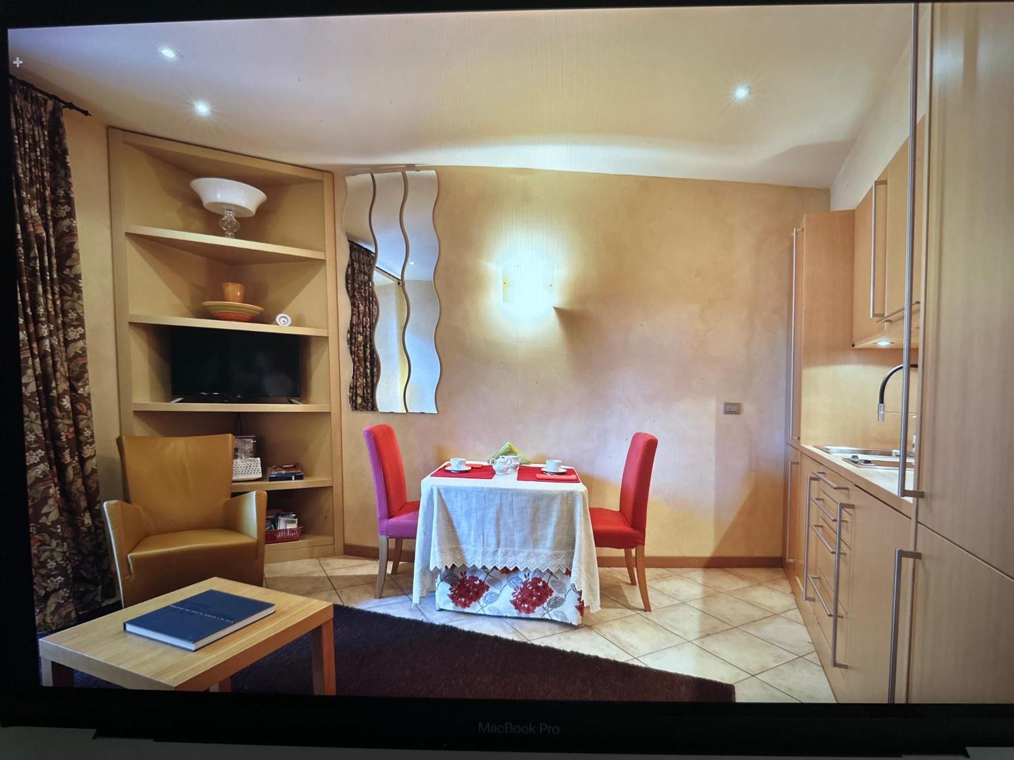 Cernobbio Lake Suites ภายนอก รูปภาพ